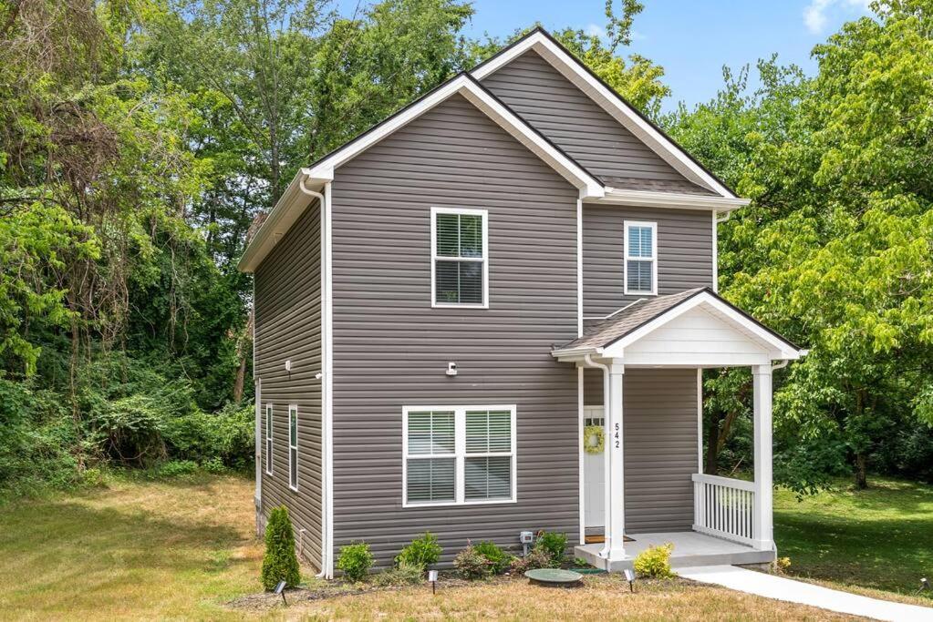 One-Of-A-Kind Smart, Cookie Themed Home For Up To 6 Clarksville Extérieur photo